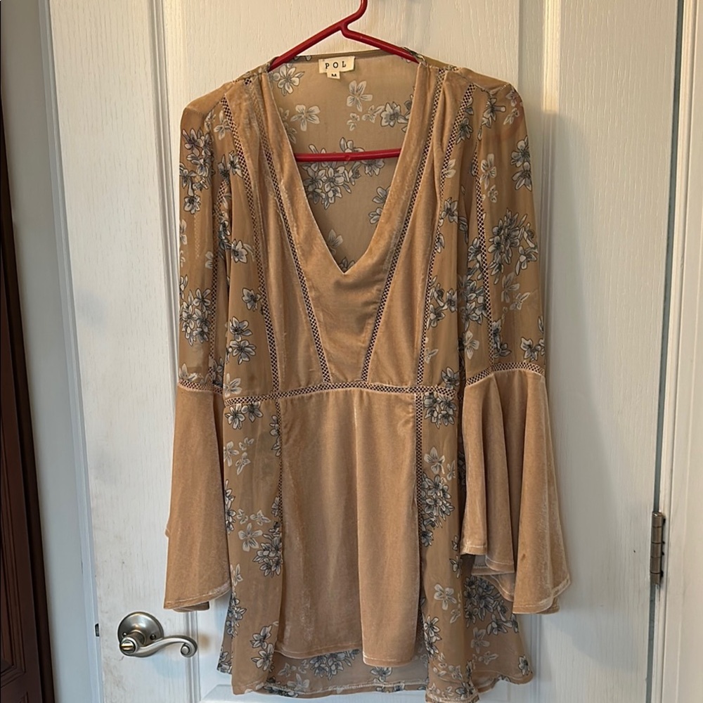 POL Floral Beige Blouse